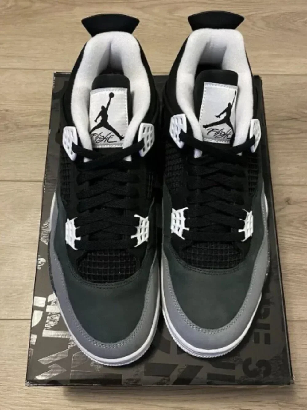 Air Jordan 4 Retro “Fear” 2024